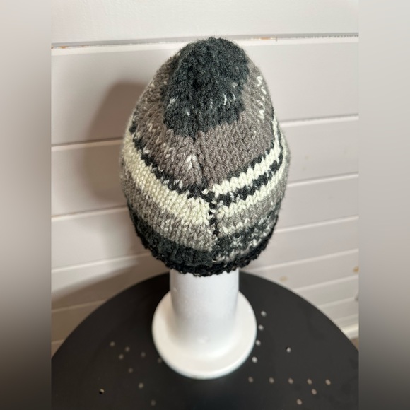 Hand Knit Toque - Picture 2 of 4